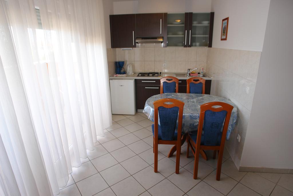 Apartments Spirito Rogoznica  Bagian luar foto