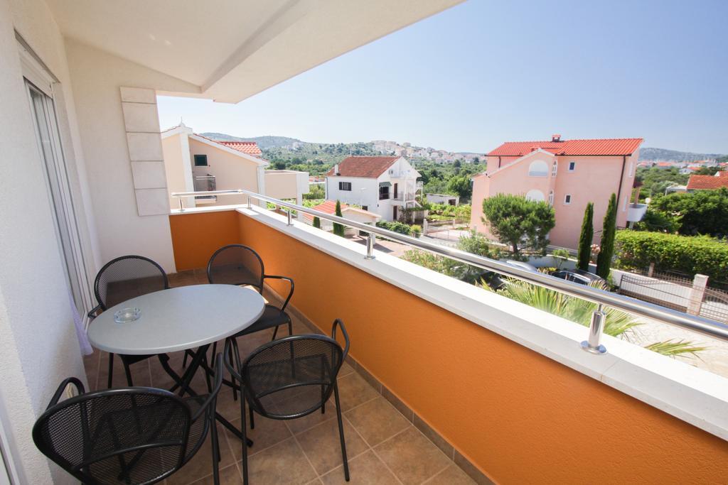 Apartments Spirito Rogoznica  Bagian luar foto
